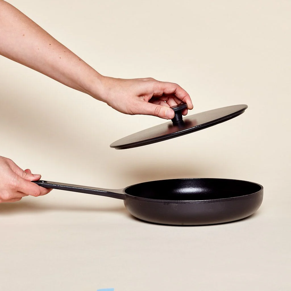 Cast Iron Cookware Set - Image 4