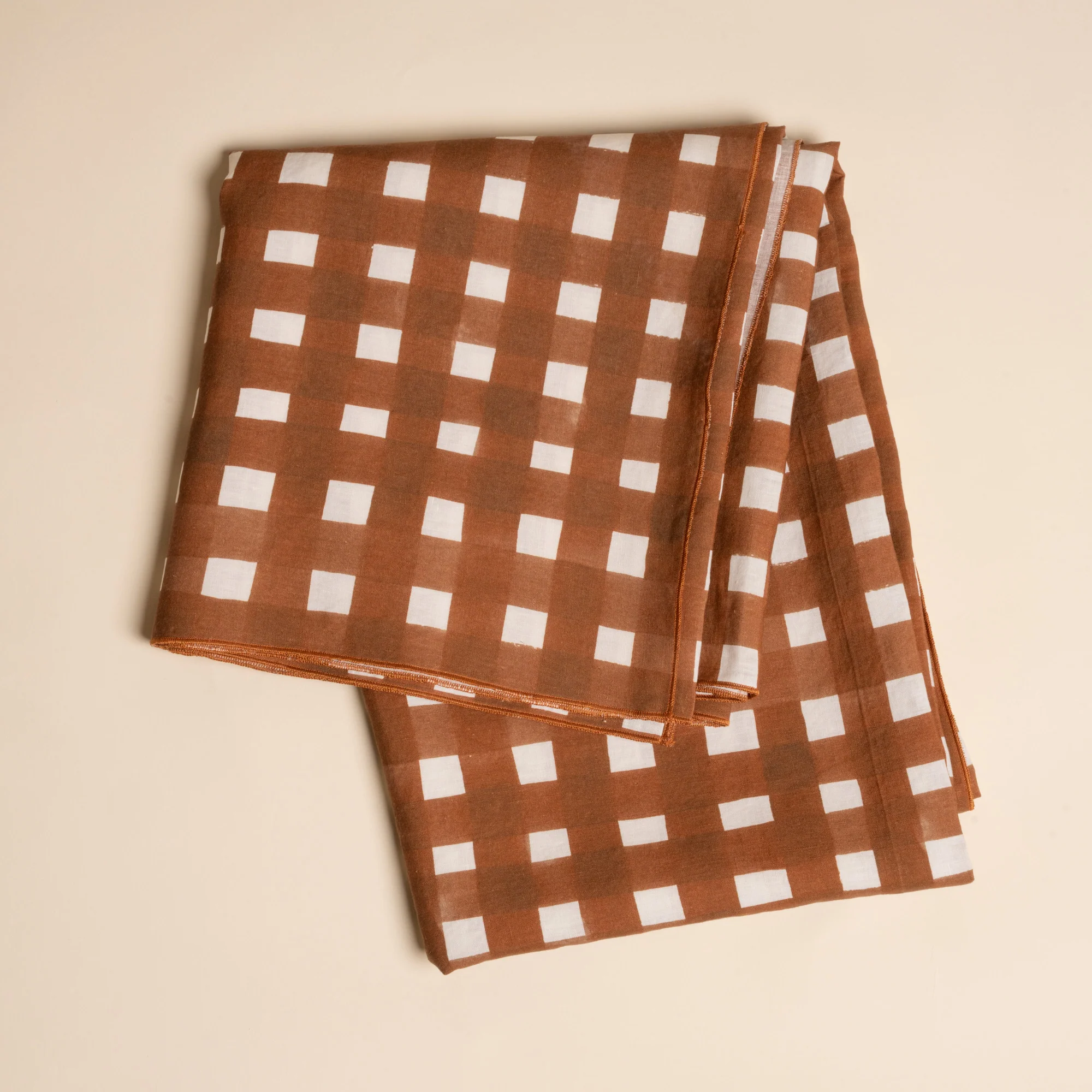 Crosshatch Linen Tablecloth - Image 3